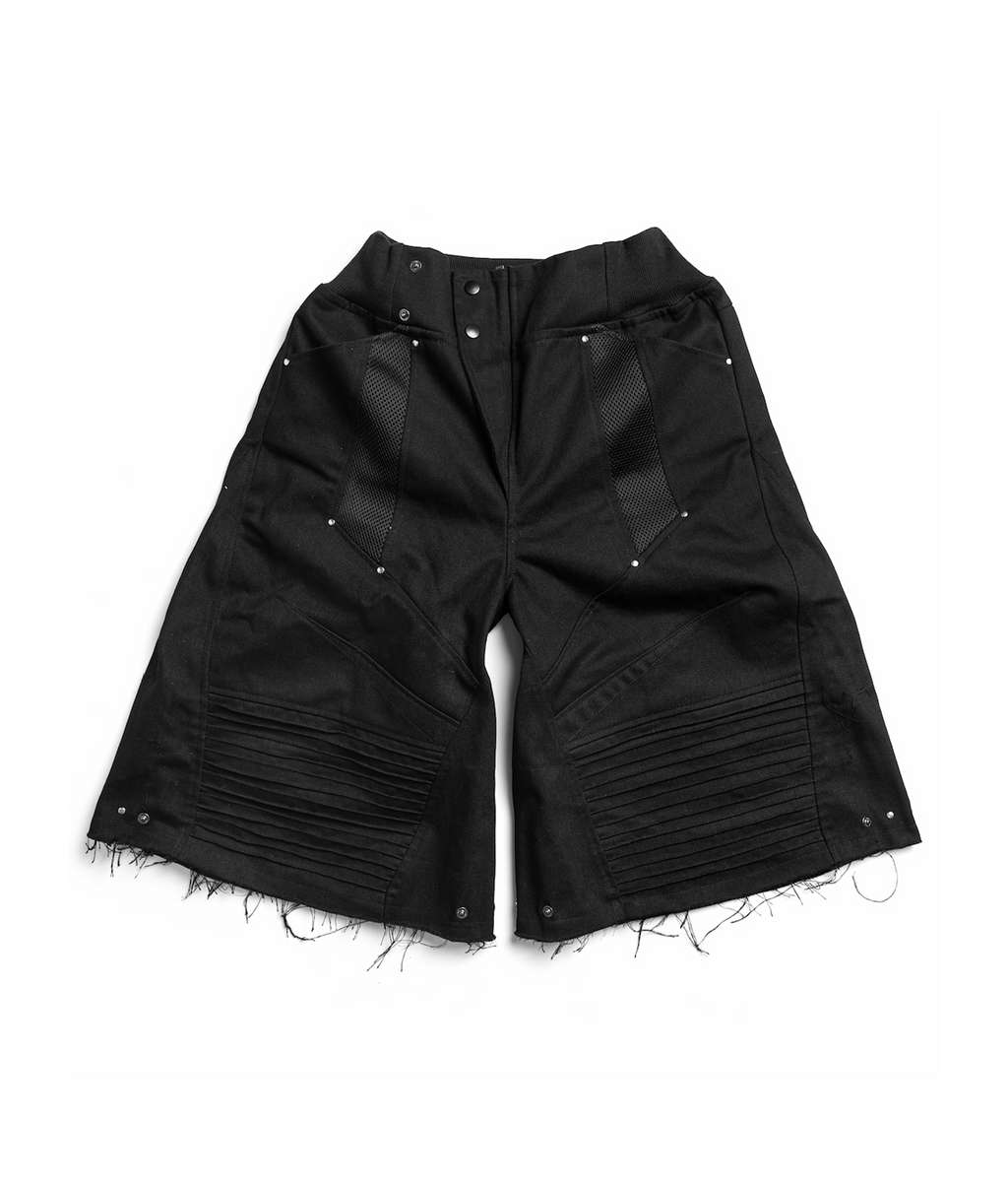 CHASER BIKER SHORT JEANS
