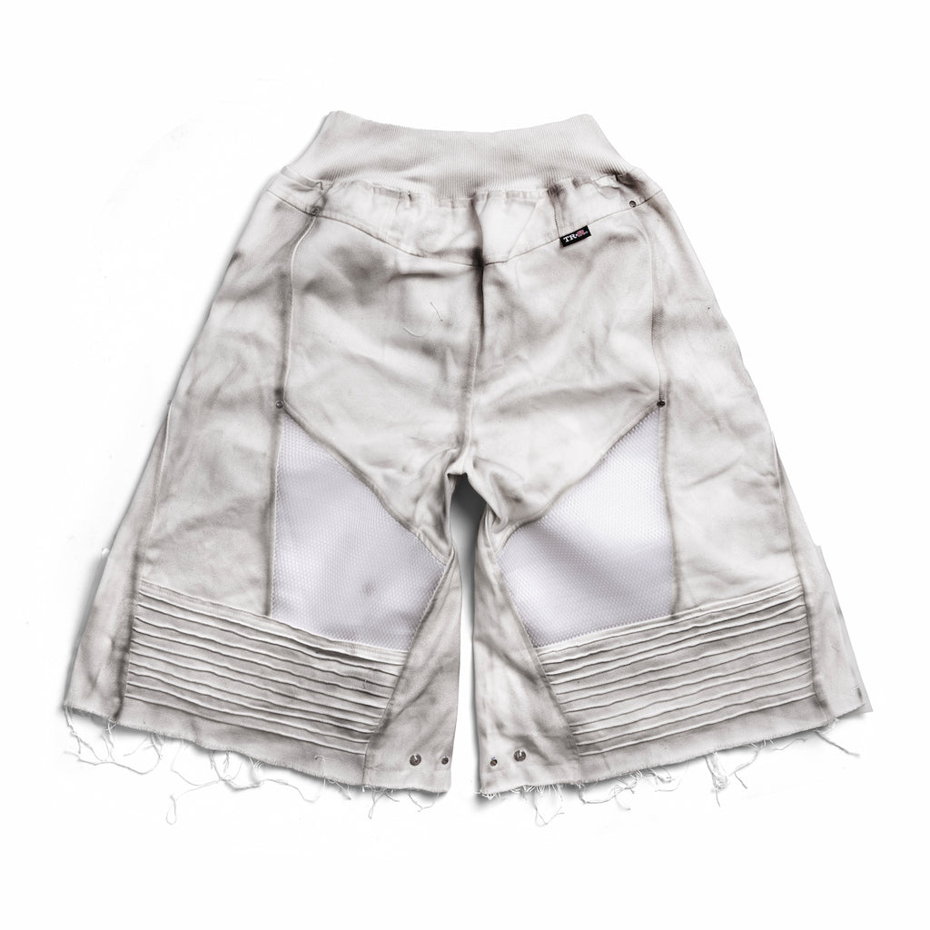 CHASER BIKER SHORT JEANS